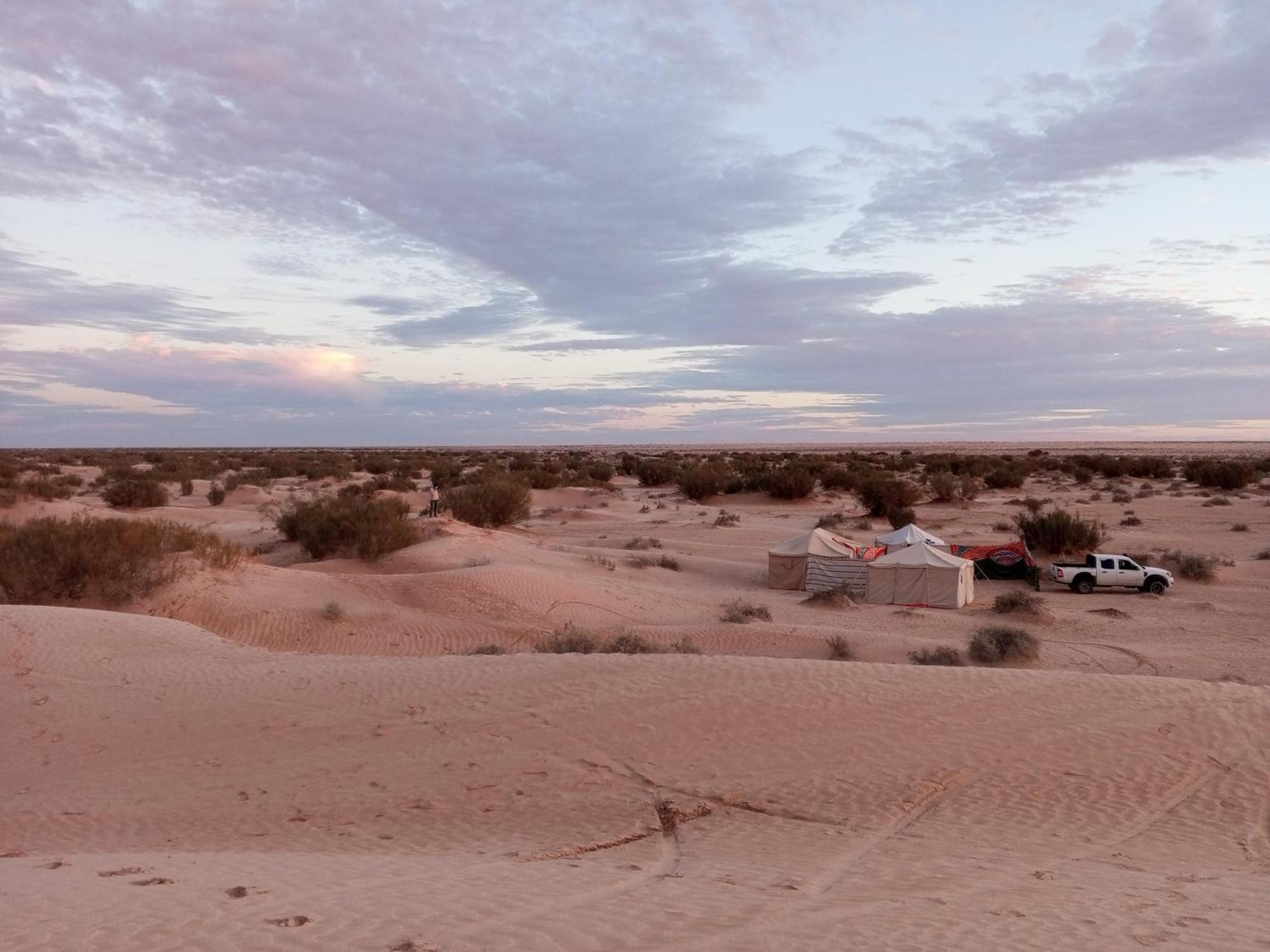 Private Camp25Km-From Douz Hotel Exterior photo